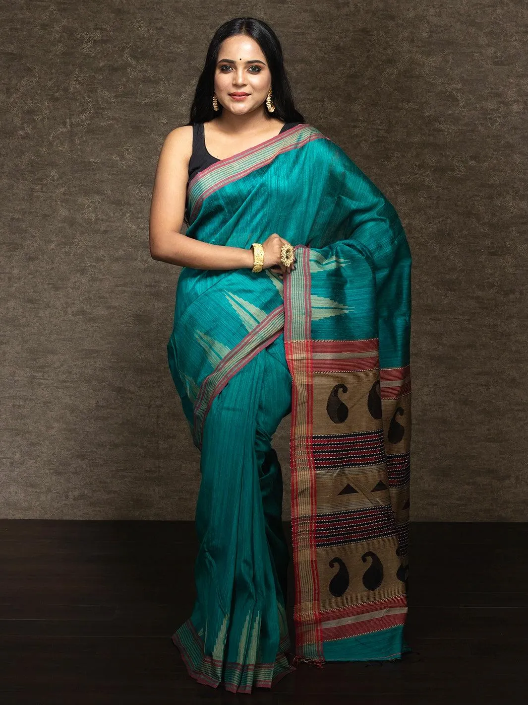 Green Handwoven Matka Silk Jamdani Saree