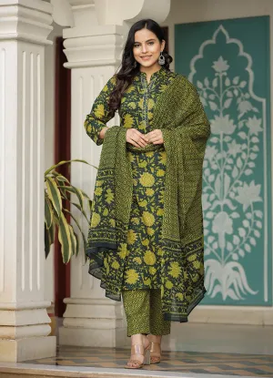 Green Printed Floral Kurta Pant Set With Dupatta