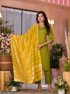 Green Zari  & Thread Work Embroidered Viscose Kurta Pant And Dupatta Set