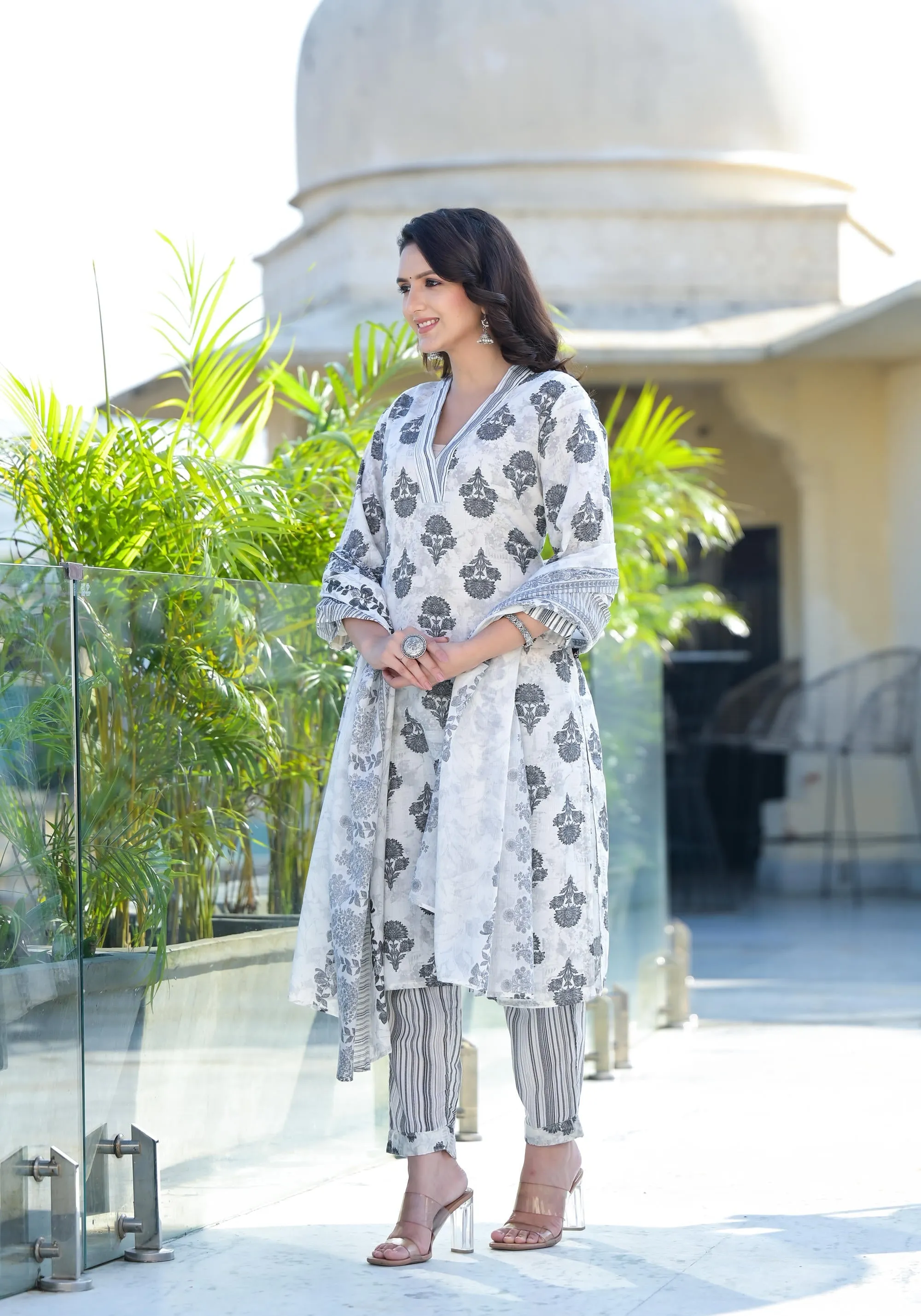 Grey Floral Printed Cotton Kurta Pant & Dupatta Set