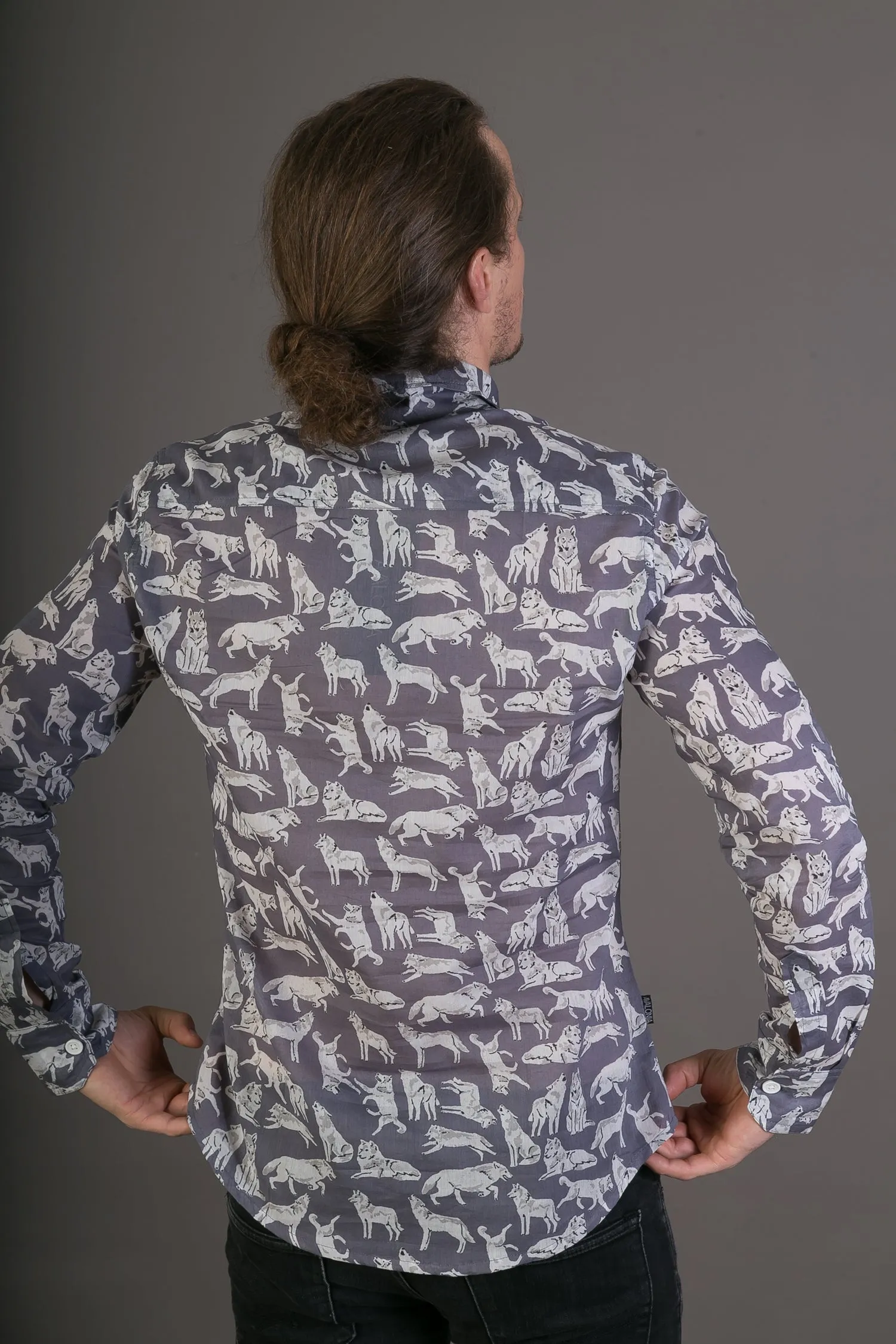 Grey Wolves Print Lightweight Cotton Slim and Regular Fit Mens Shirt Long Sleeve