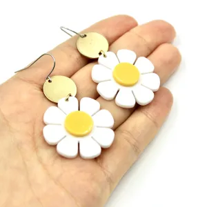 Groovy Daisy Earrings