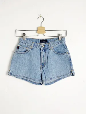 GUESS Light Wash Short Shorts