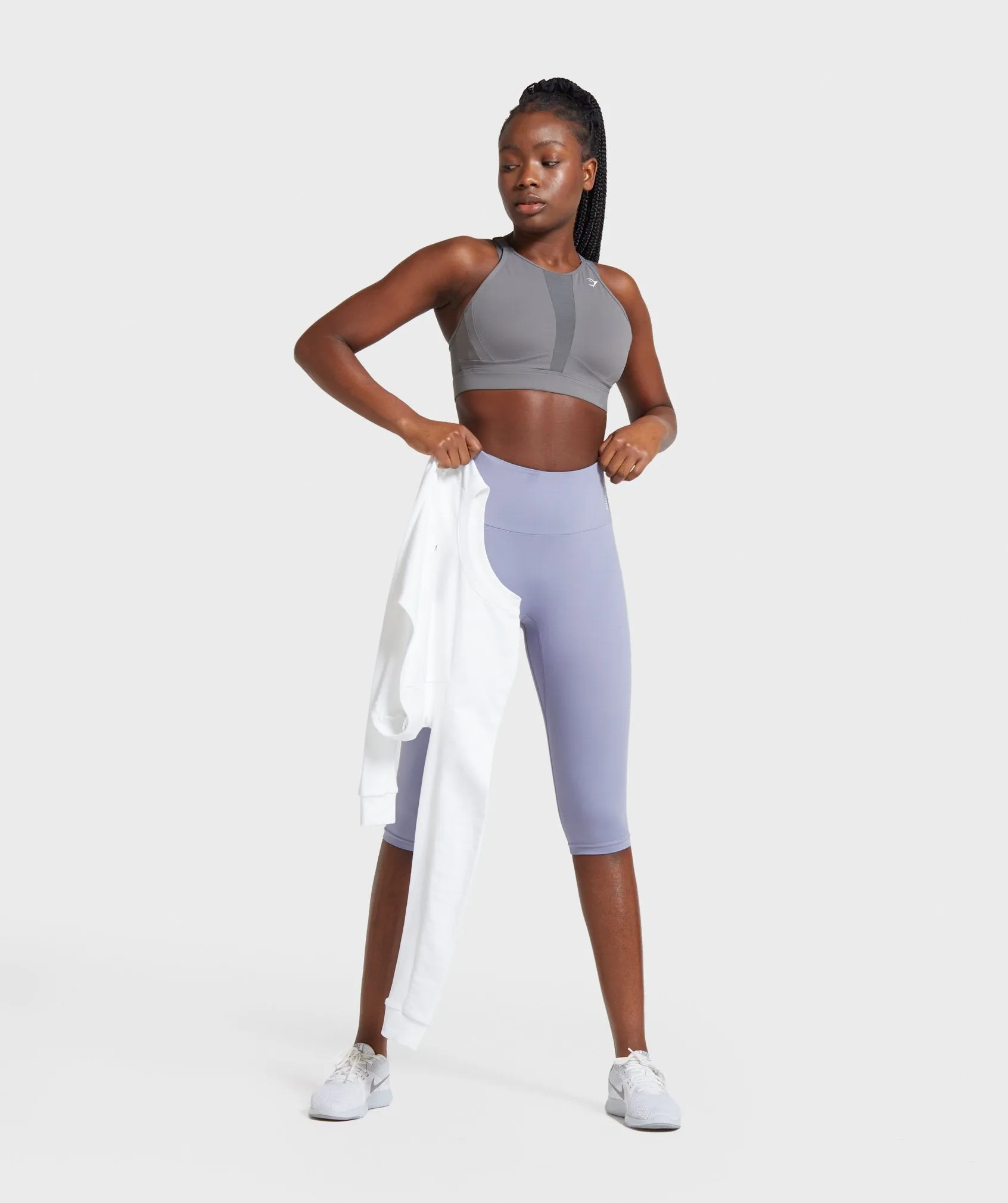 Gymshark Mesh Neckline Training Sports Bra - Smokey Grey