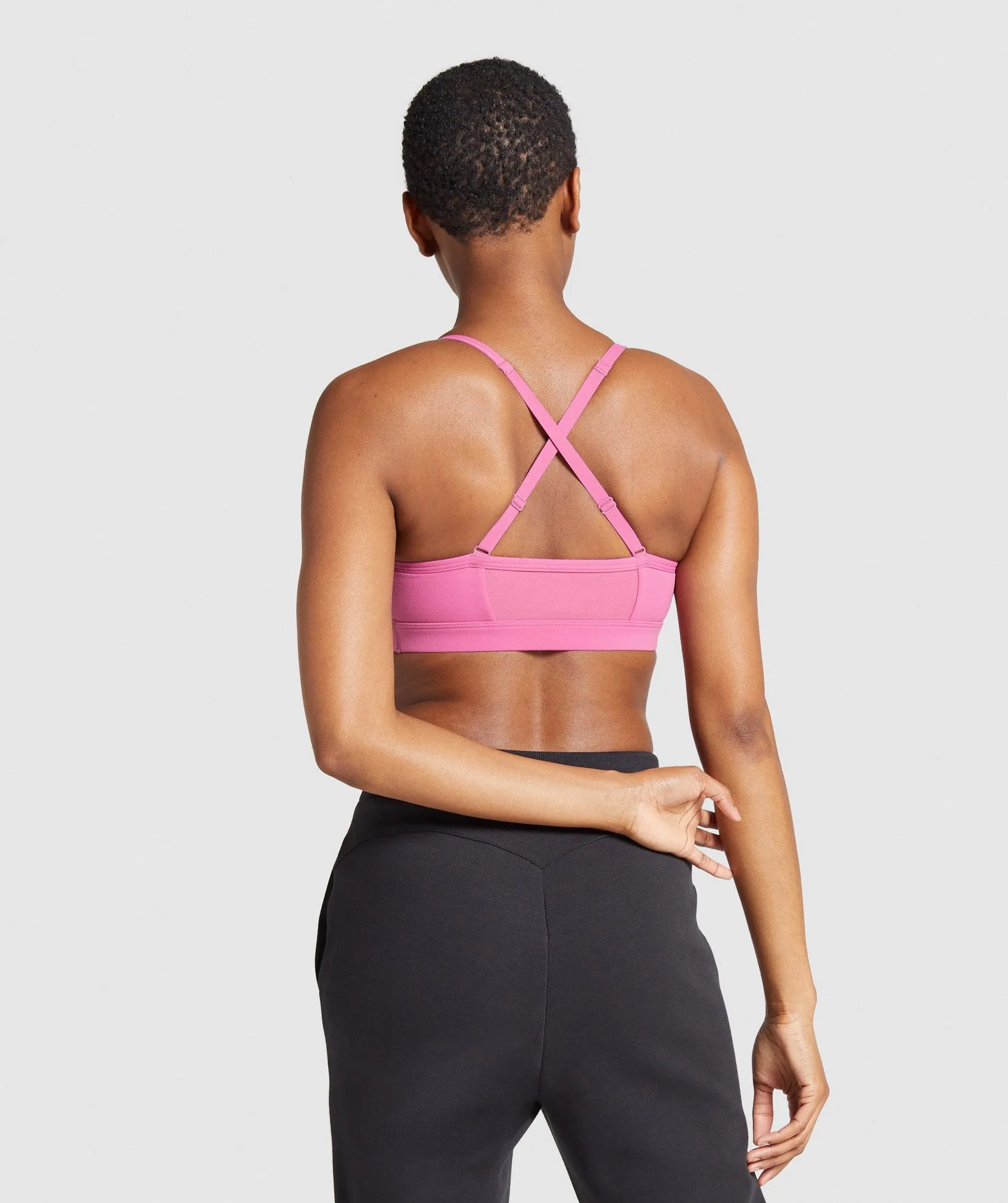 Gymshark Ruched Training Sports Bra - Bright Pink