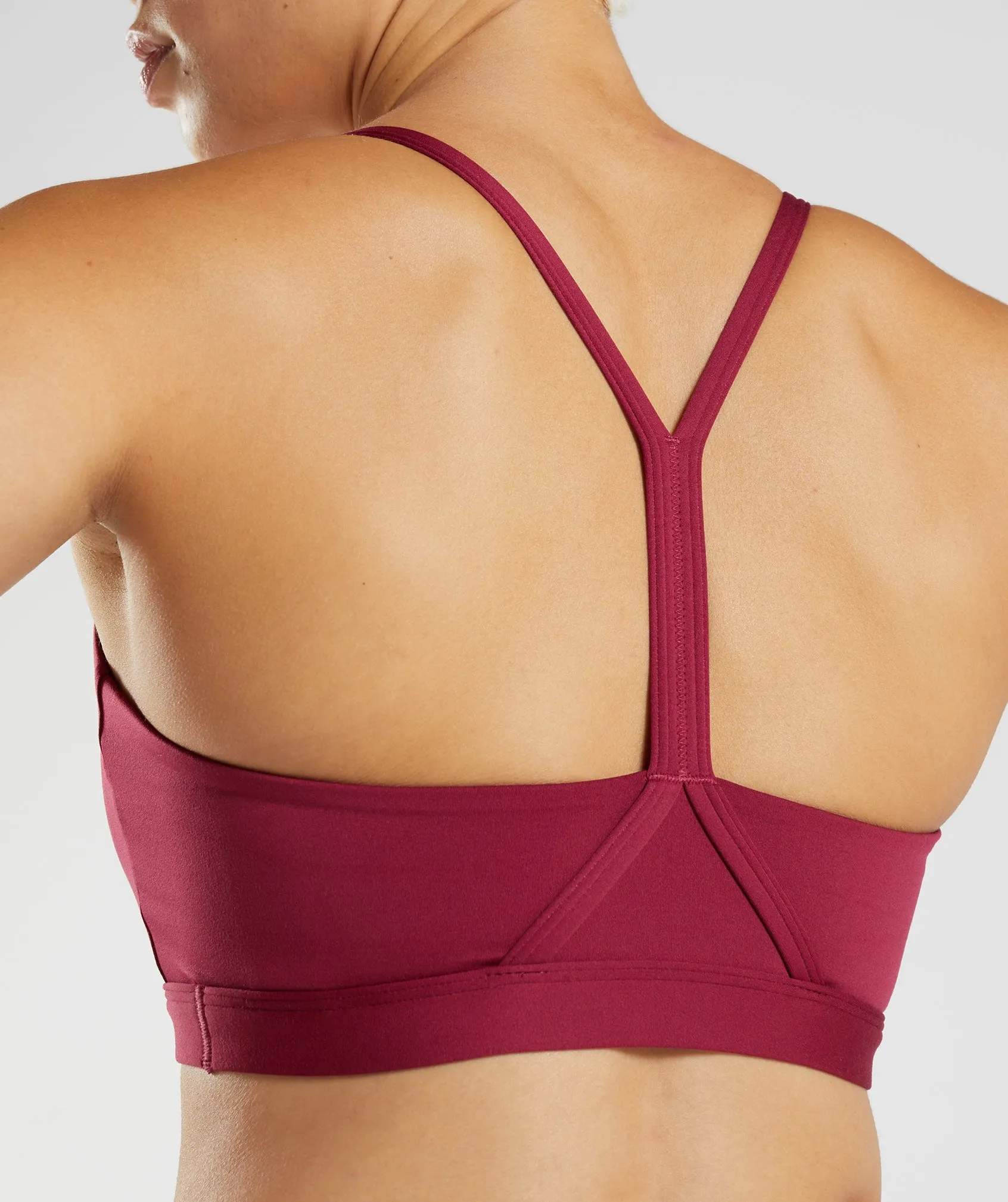 Gymshark V Neck Sports Bra - Currant Pink