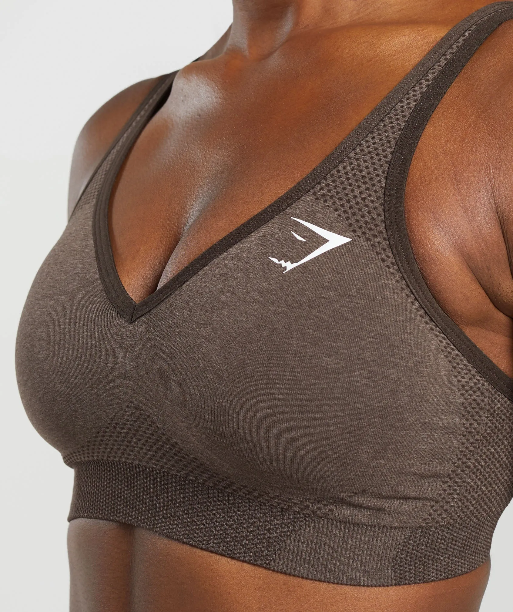 Gymshark Vital Seamless 2.0 V Neck Sports Bra - Brown Marl