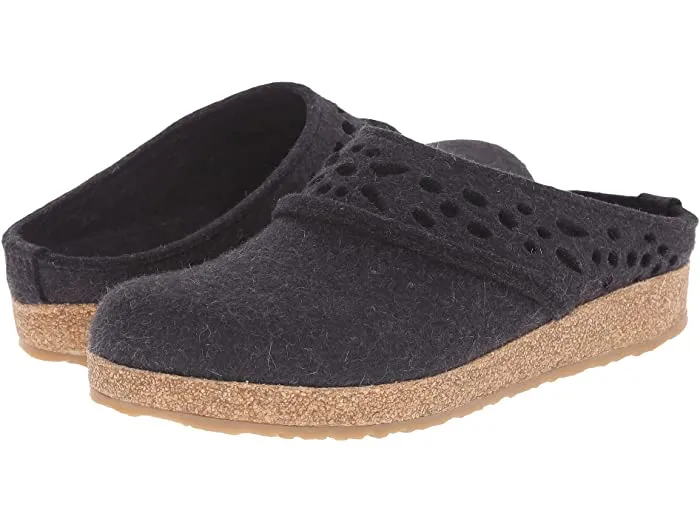 Haflinger Lacey Charcoal 37