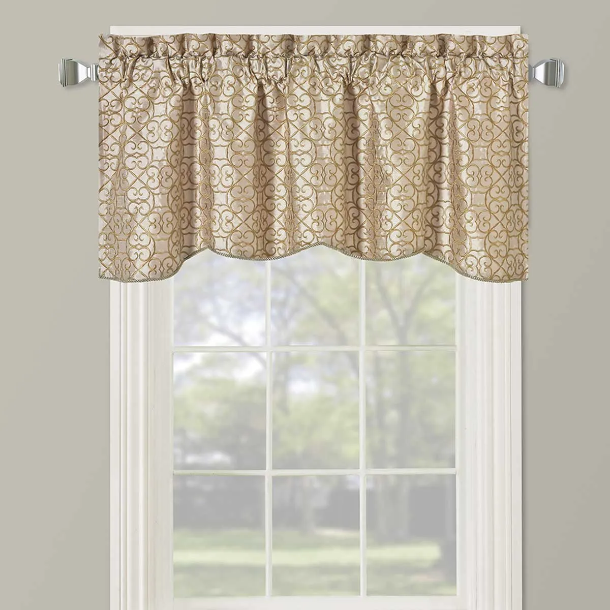 Halifax Scalloped Decorative Rope Embroidered Lined Valance 52"Wx19"L (Single)