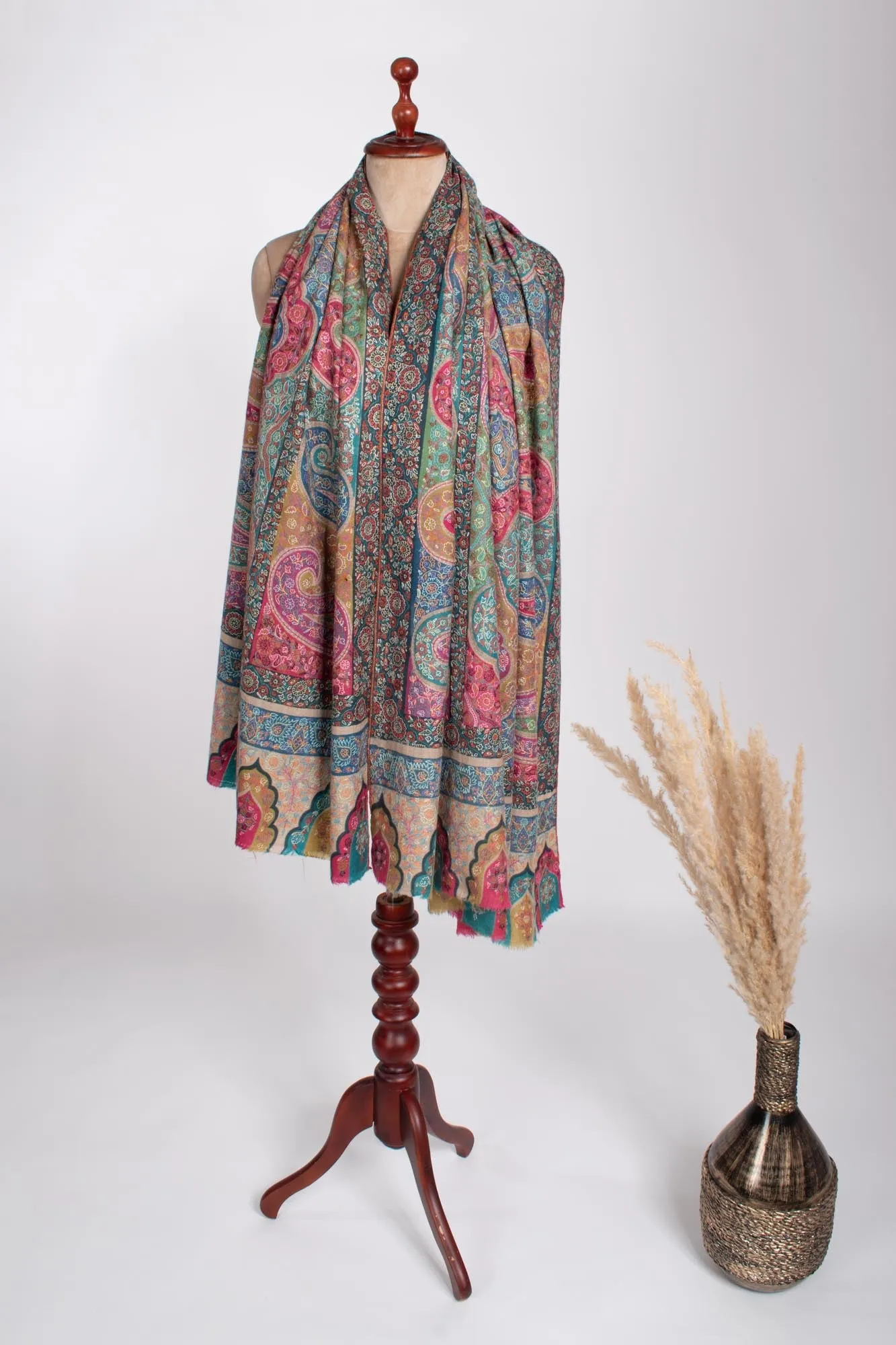 Hand Embroidered Pashmina with Paisley Motifs - PUSHKAR