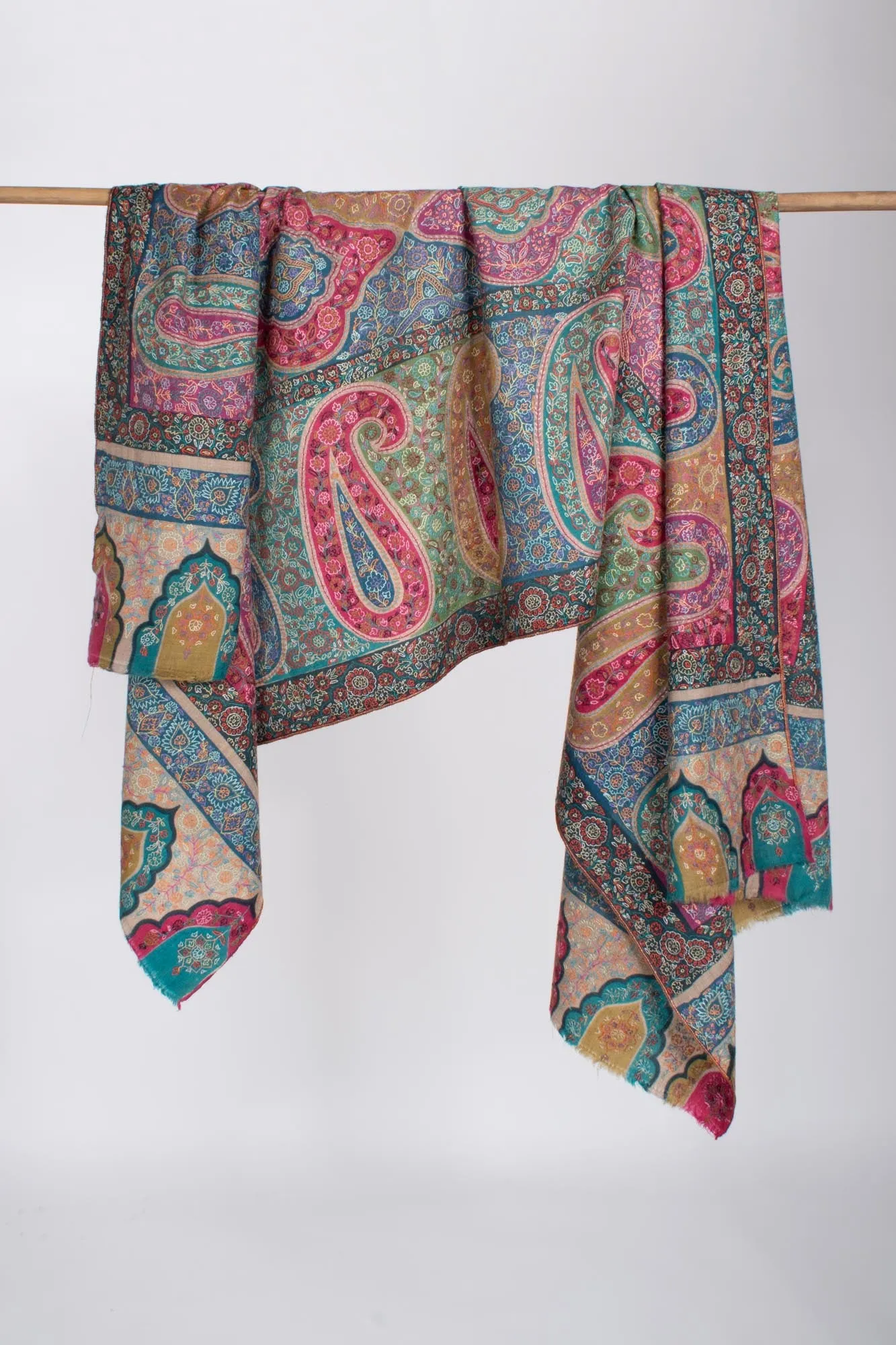 Hand Embroidered Pashmina with Paisley Motifs - PUSHKAR