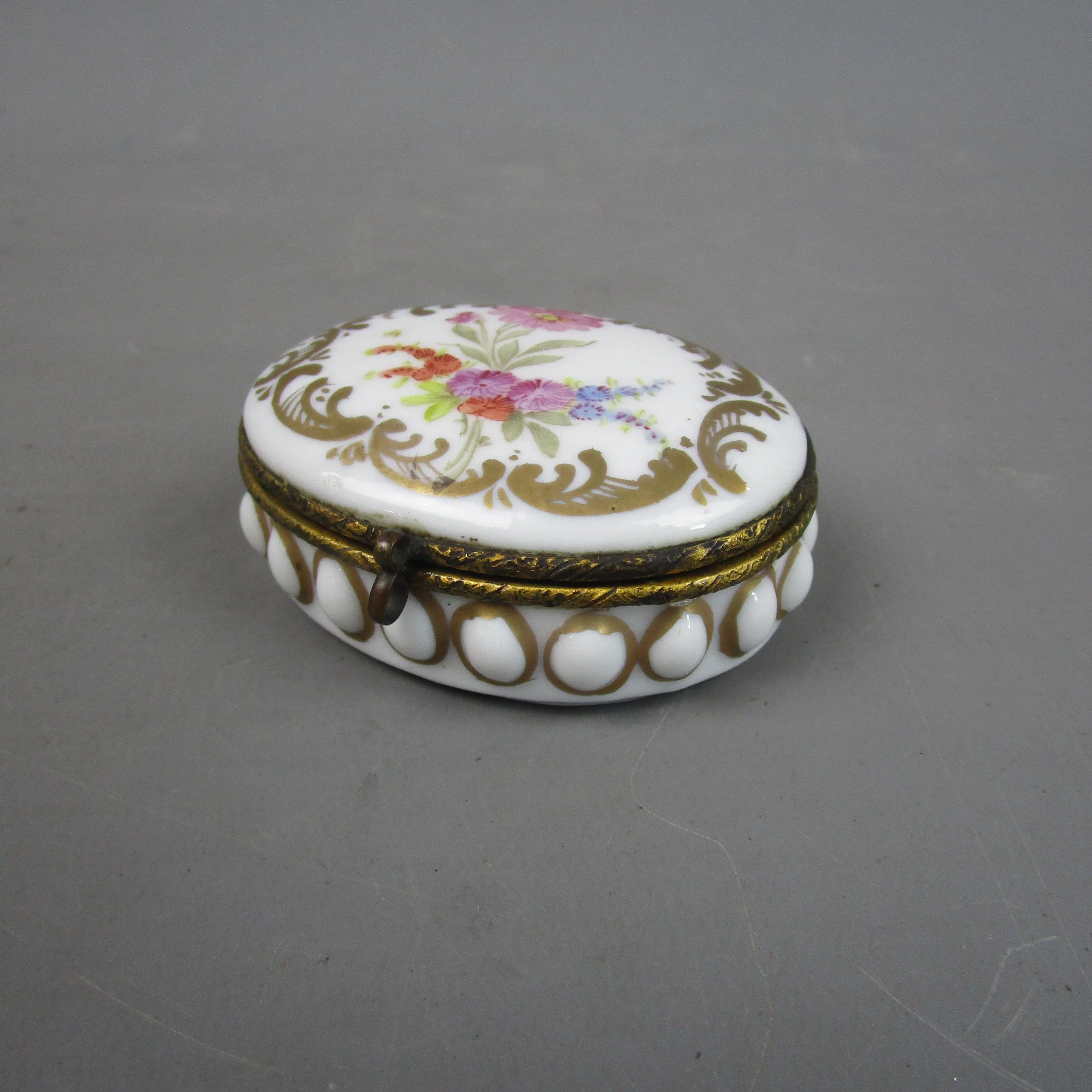 Hand Painted Floral Design Porcelain Gilt Hinged Oval Box Antique Victorian c1870