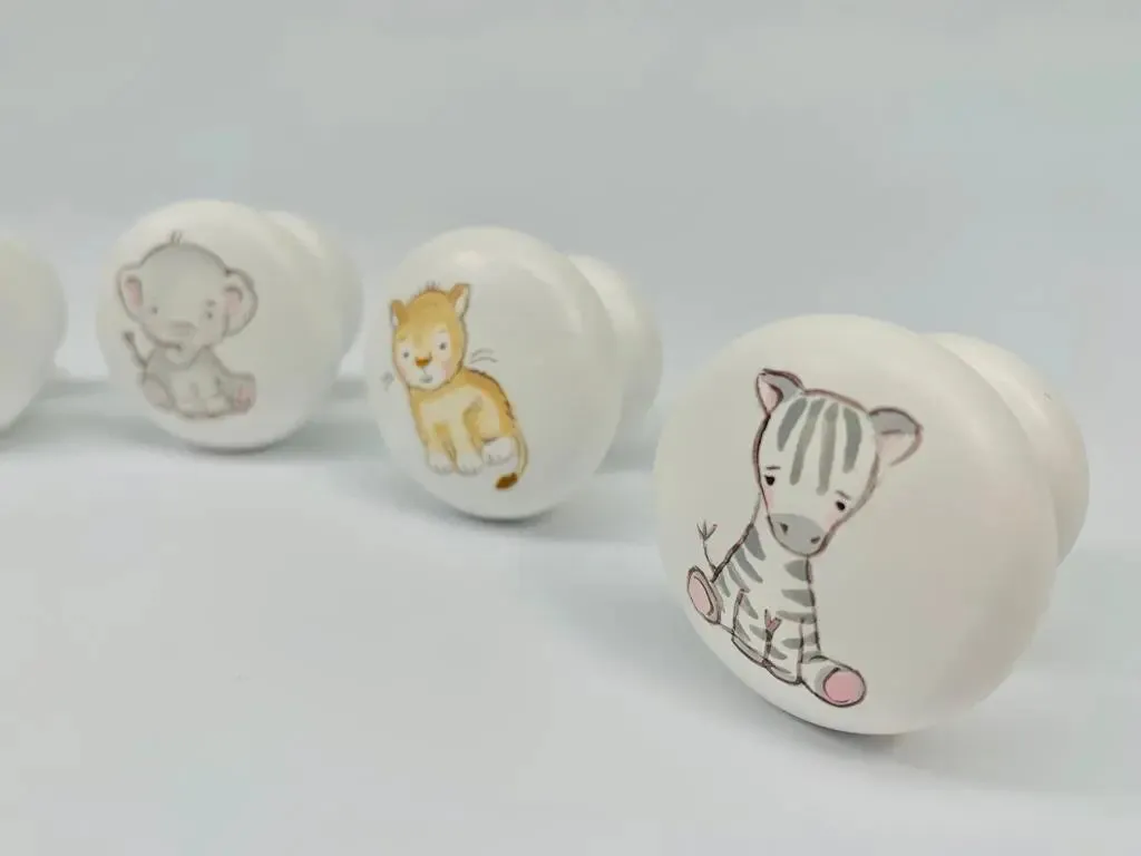 Hand-painted knobs - safari