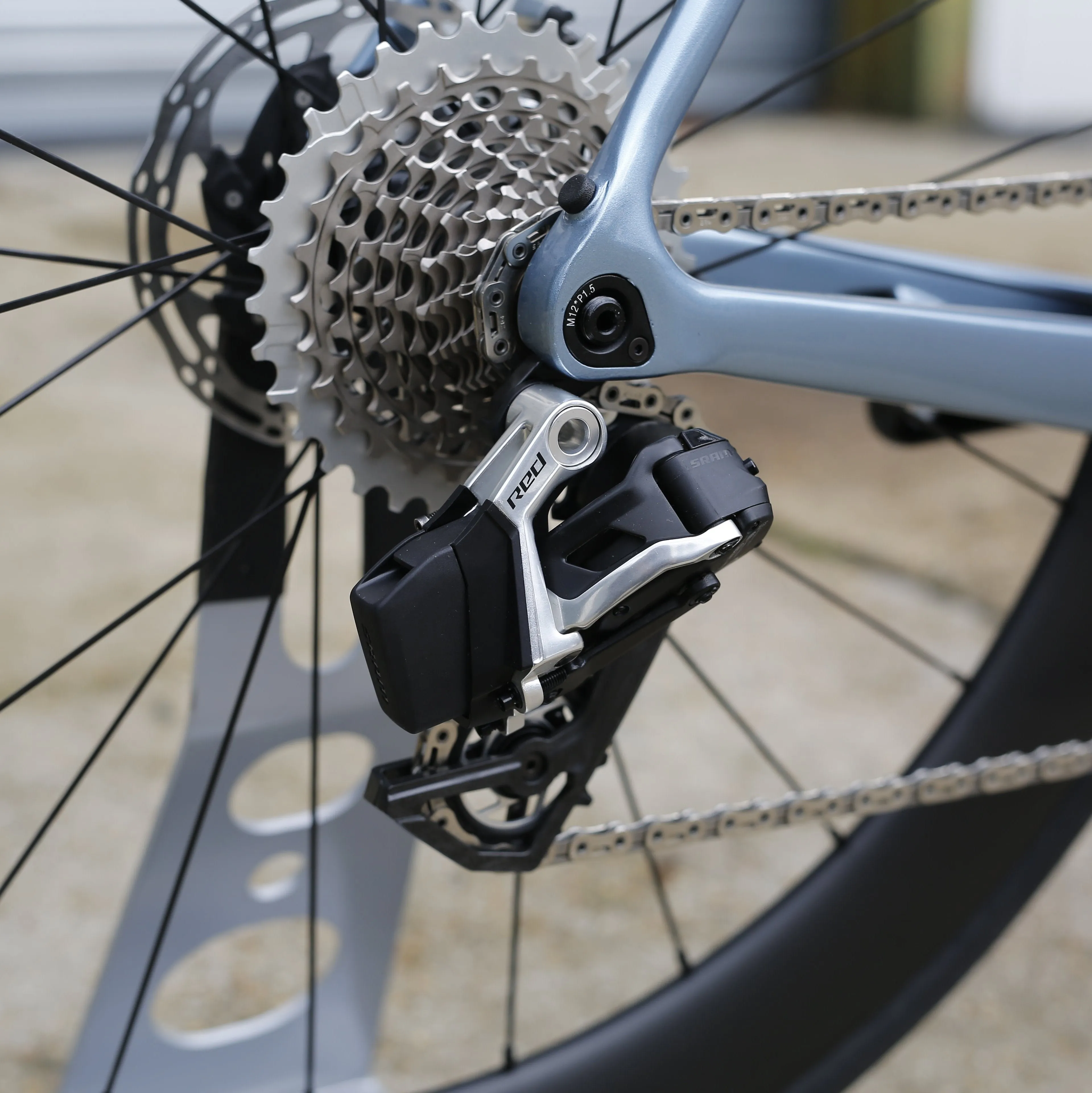 Handsling A1R0evoS SRAM RED AXS E1