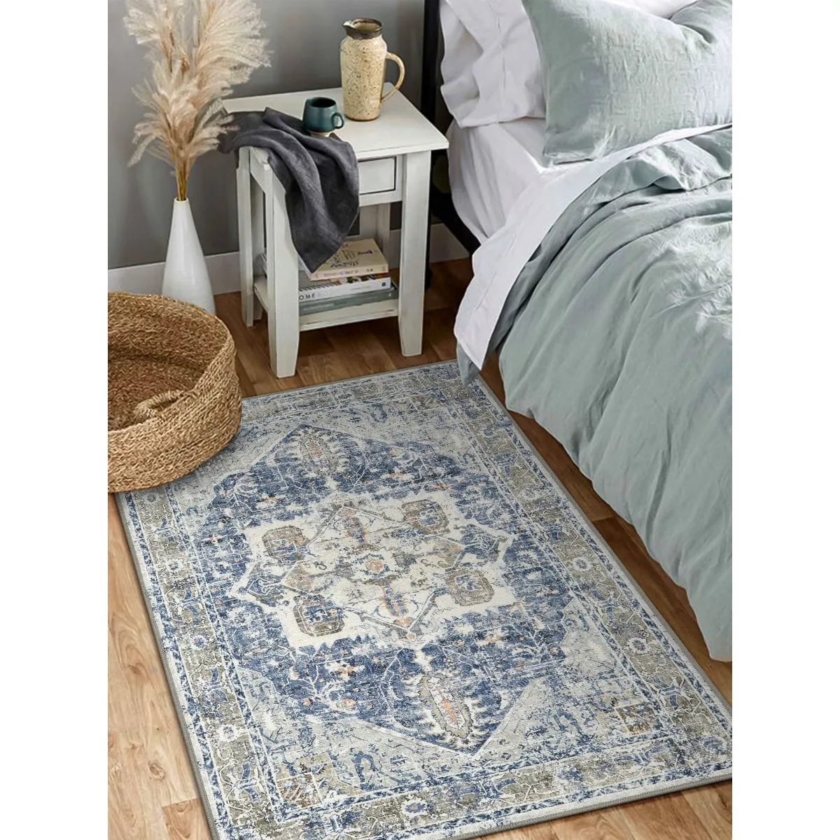 Harriet Traditional Medallion Distressed Blue Area Rug