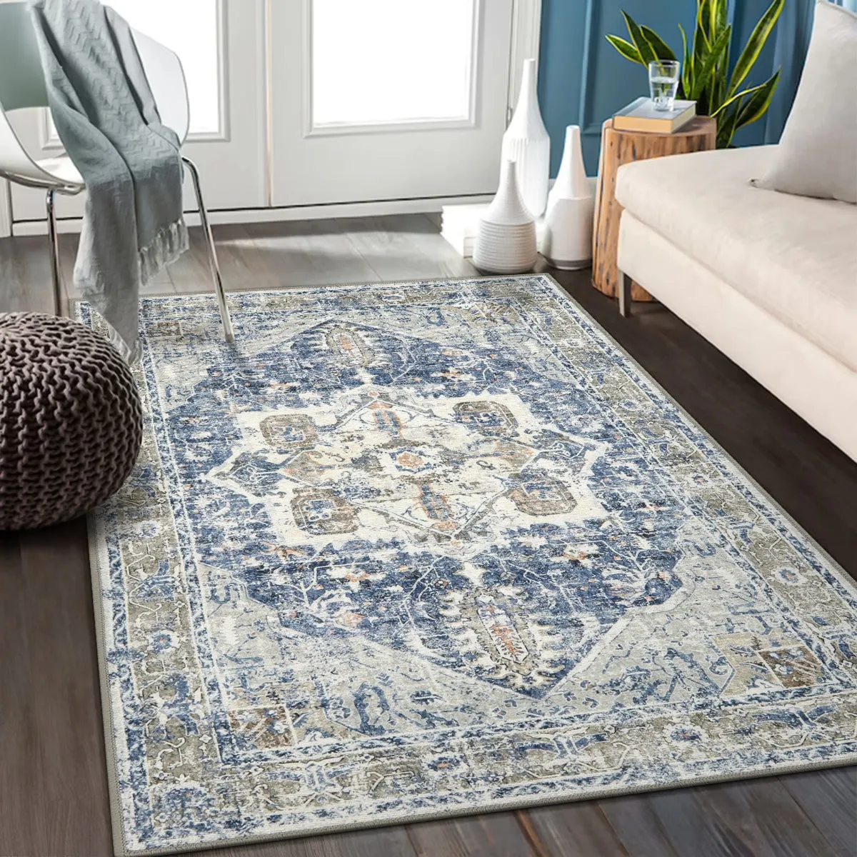 Harriet Traditional Medallion Distressed Blue Area Rug