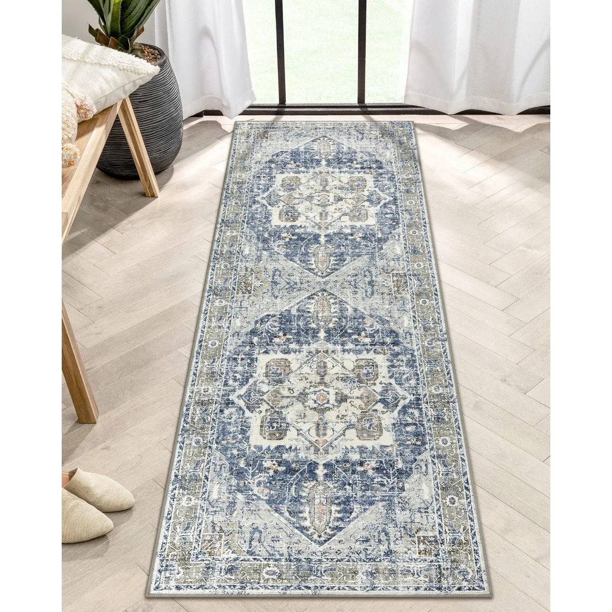 Harriet Traditional Medallion Distressed Blue Area Rug