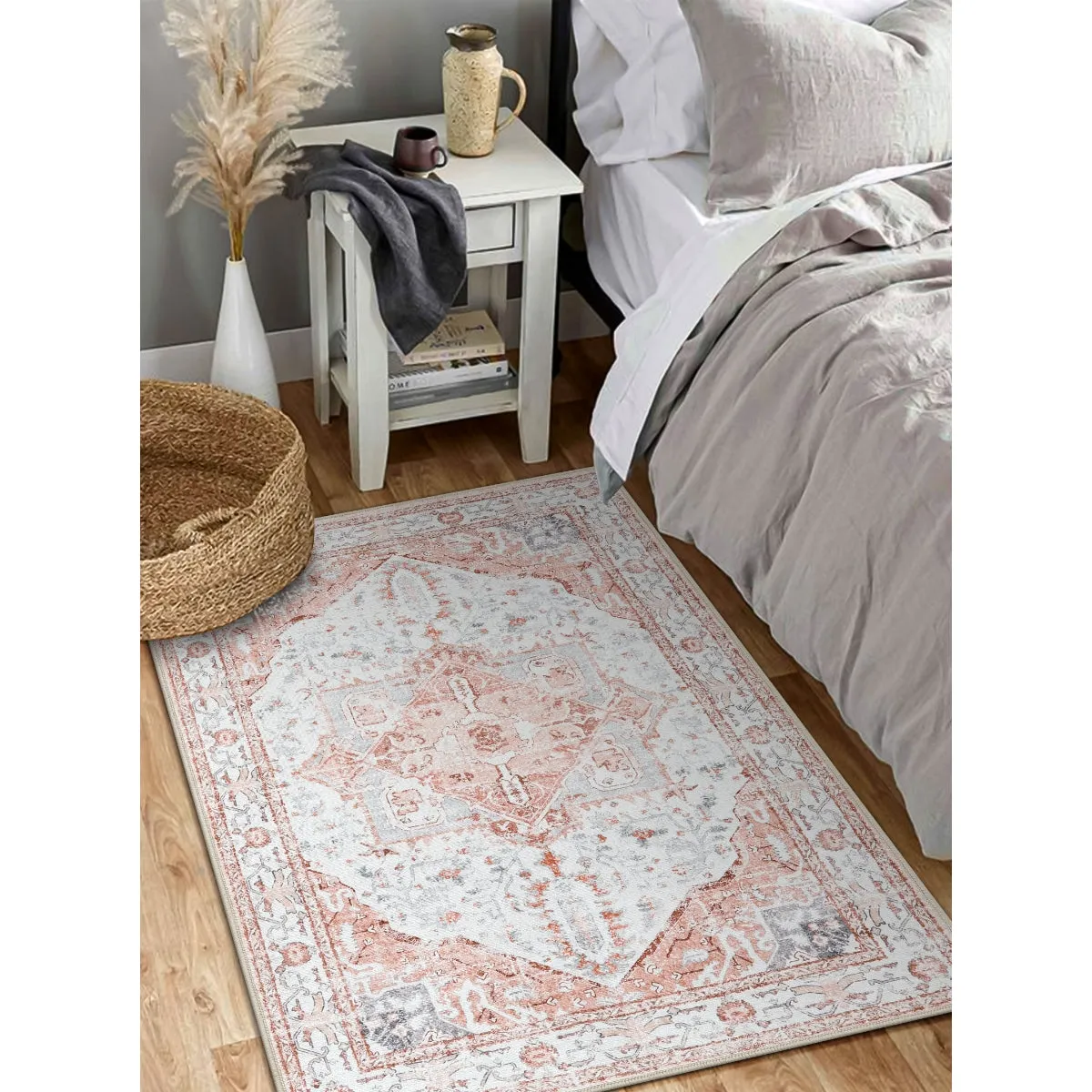 Harriet Traditional Medallion Distressed Pink Area Rug