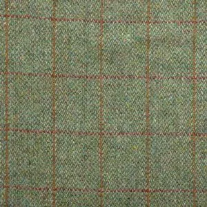 Harris Tweed Huntsman Check Fabric - Mountain Bracken