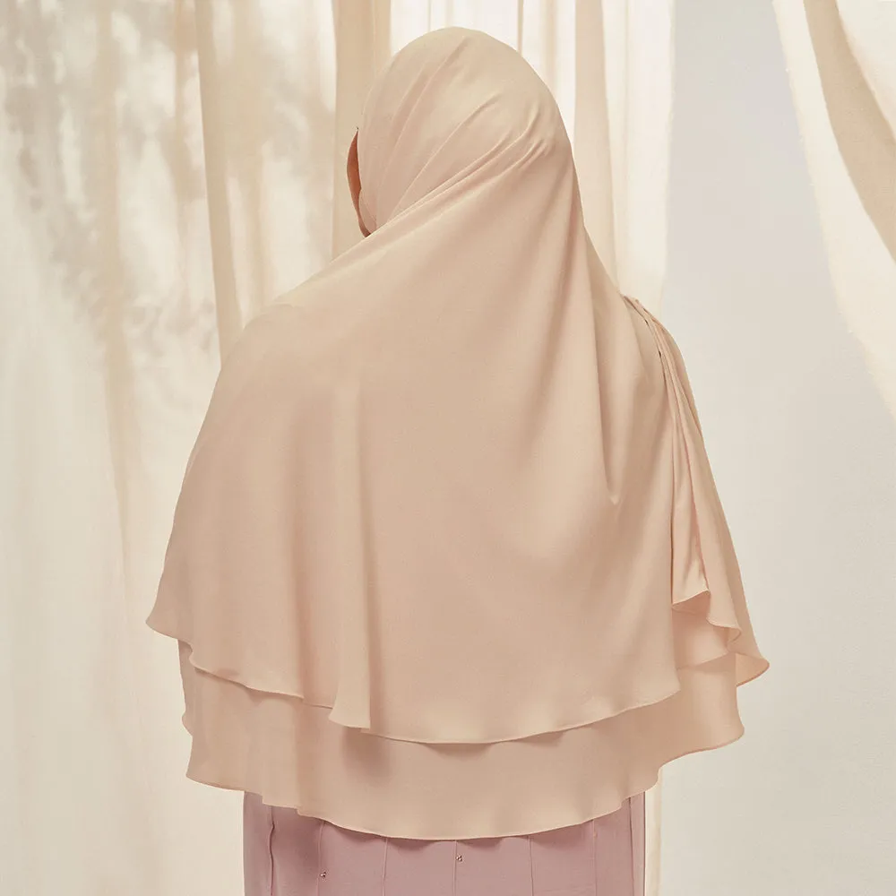 Hayaa Khimar in Eggshell