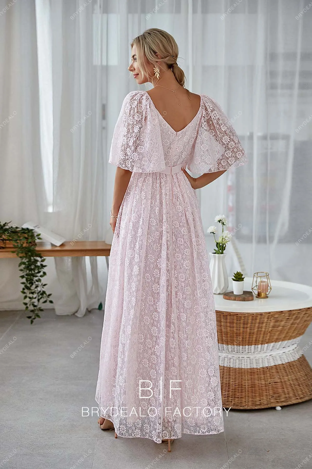 Heavenly Pink Lace Flutter Sleeves Elegant Long Dress