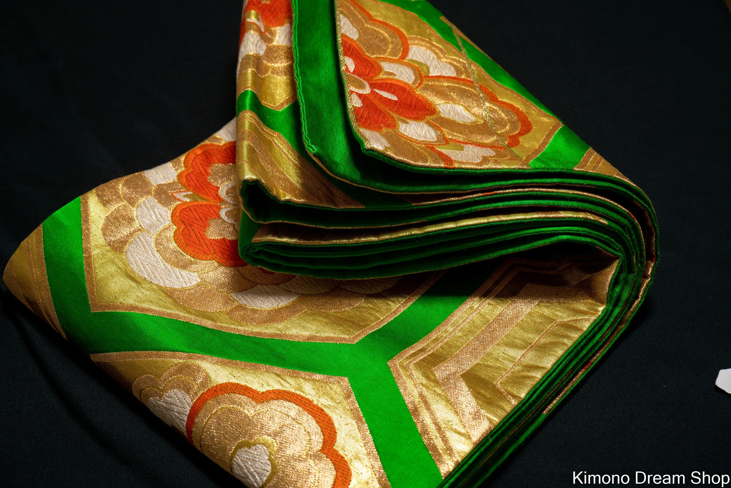 Heavy Silk Green Tortoise Shell Fukuro Obi - Traditional Floral Patterns inside Kikko Pattern Geometric Embroidery Vintage 1980s Kimono Belt