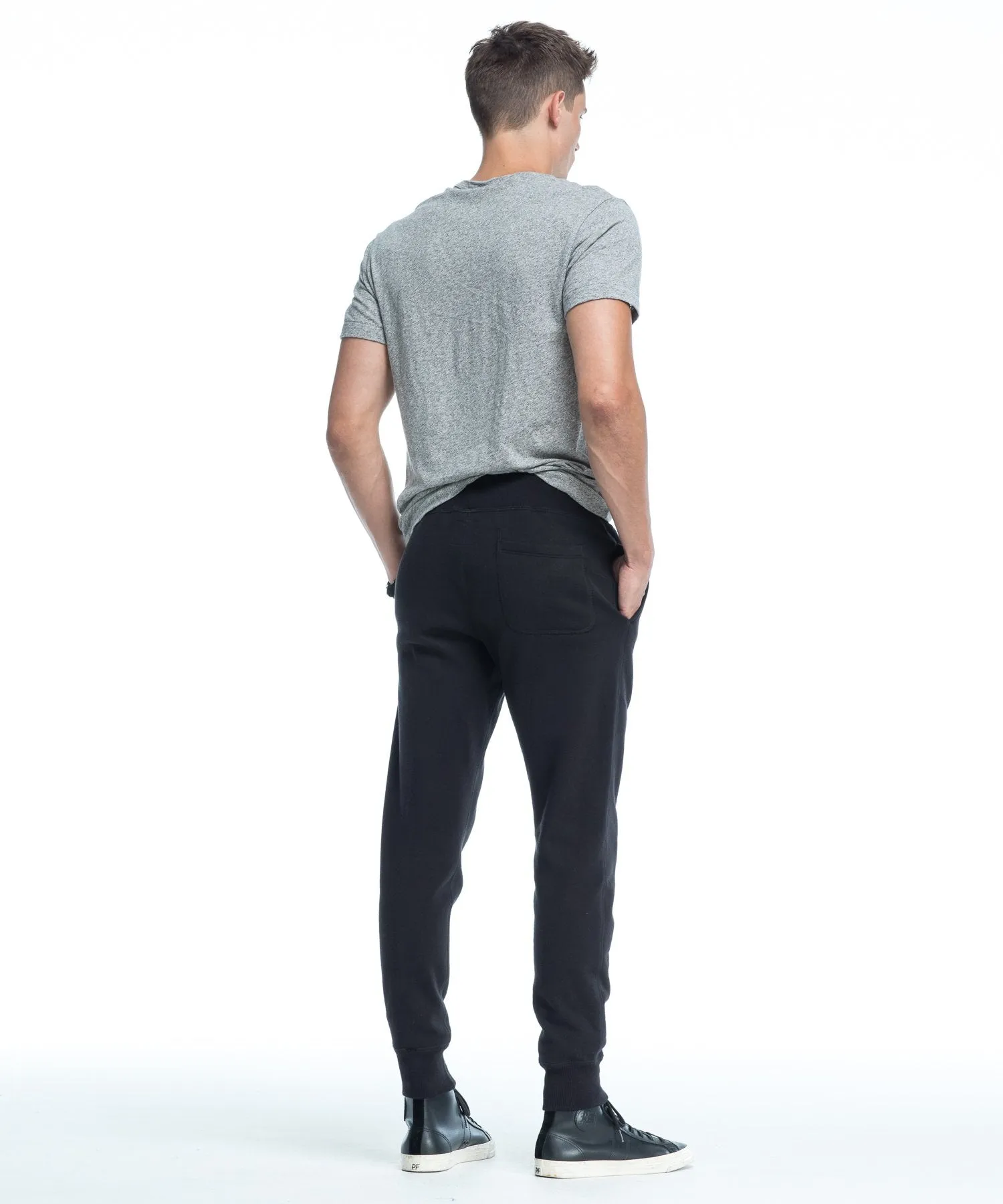 Heavyweight Slim Jogger in Black