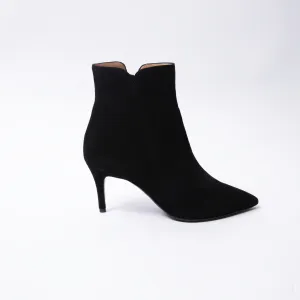 Heeled Booties in Black Suede