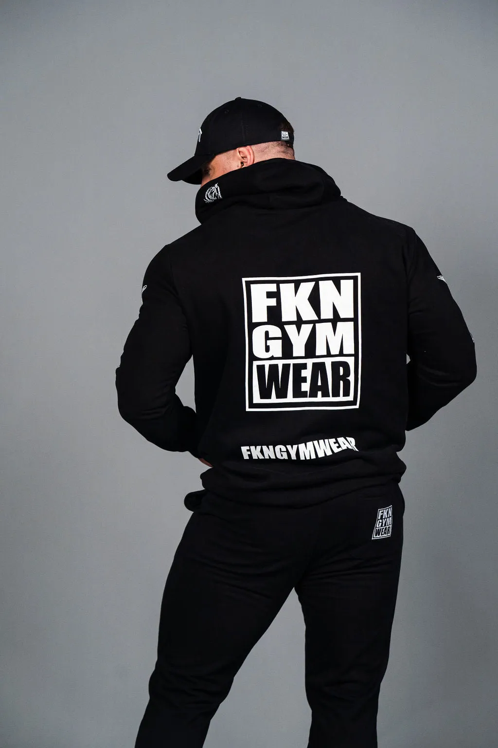 Heist | Men's Gym Hoodie | Black