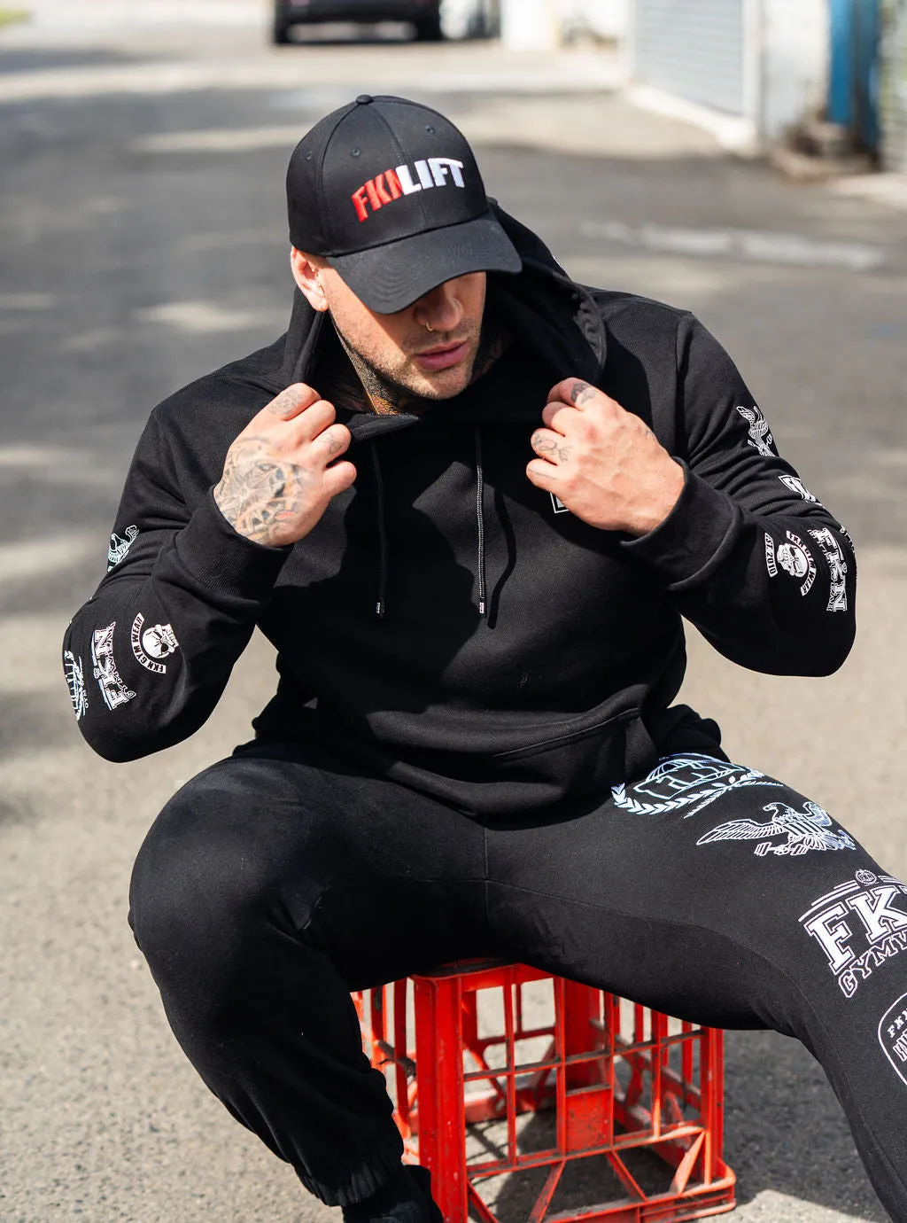 Heist | Men's Gym Hoodie | Black