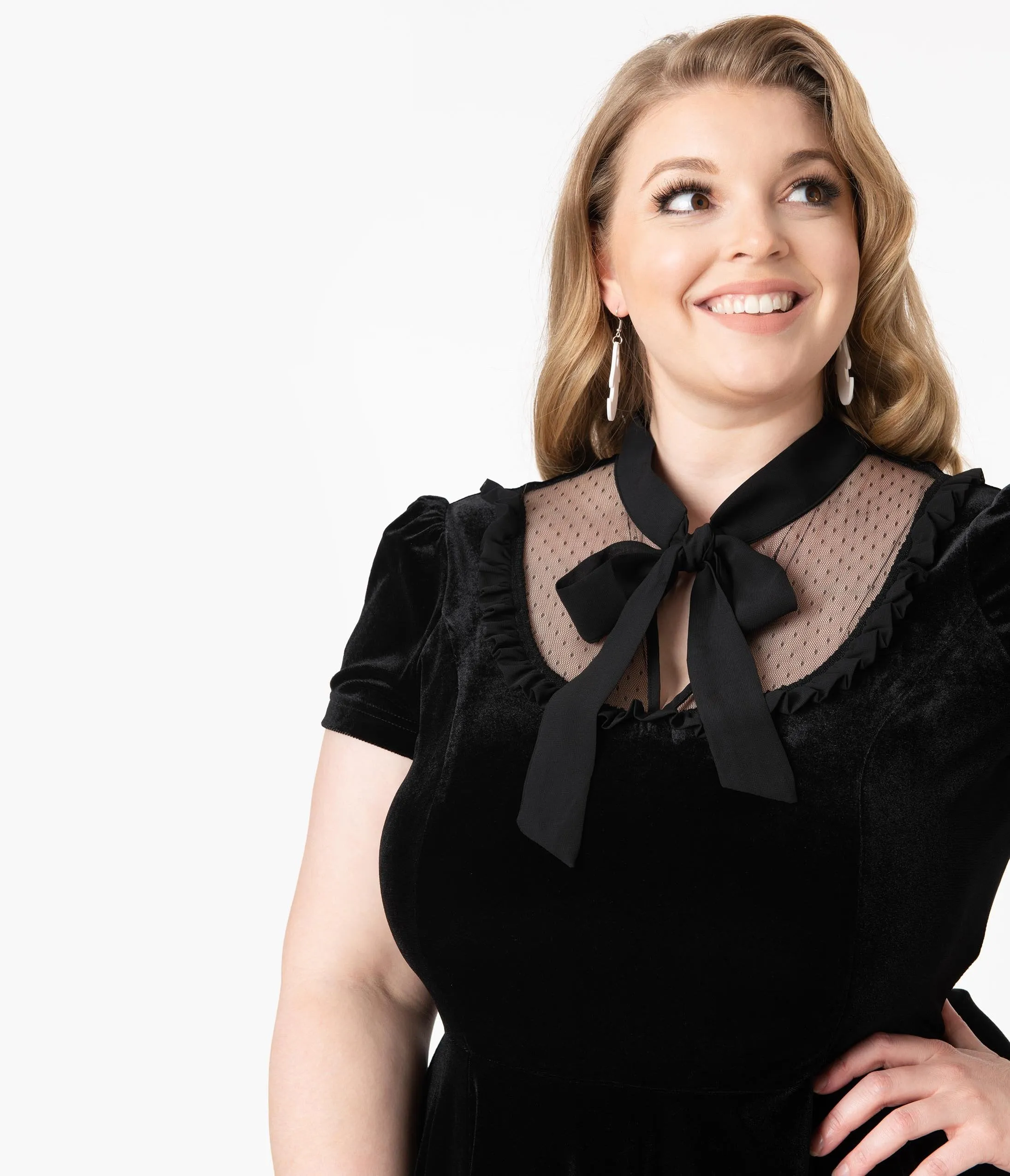 Hell Bunny Plus Size Black Velvet Nova Fit & Flare Dress