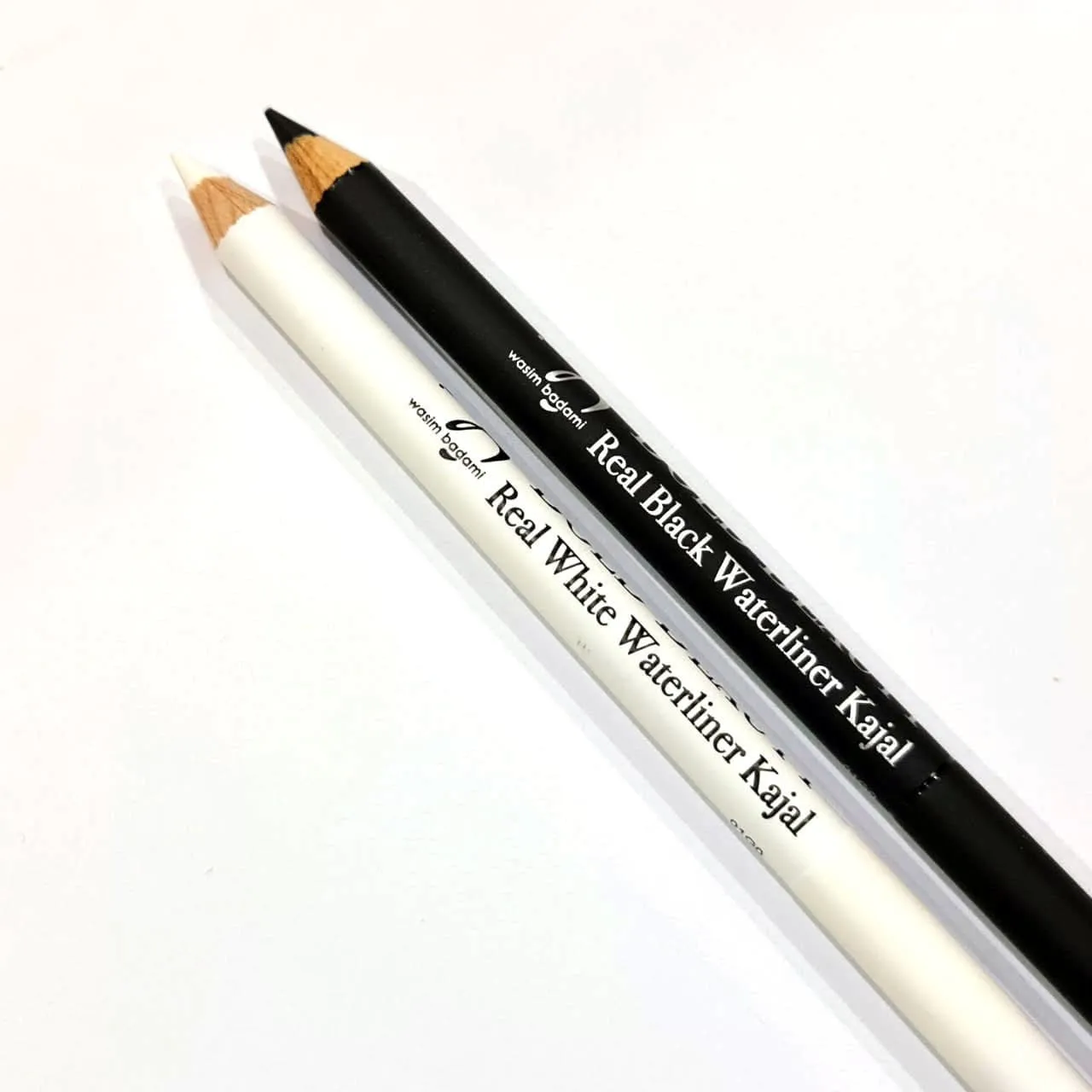 Hemani Bold Beauty Real Black Waterliner Kajal