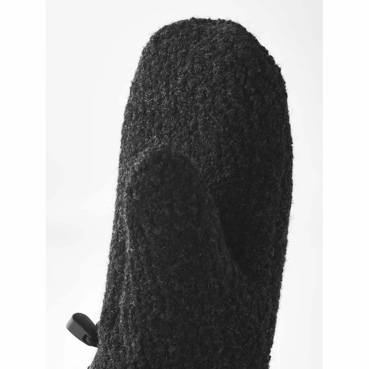 Hestra Unisex Alta Fluffy Wool Mittens