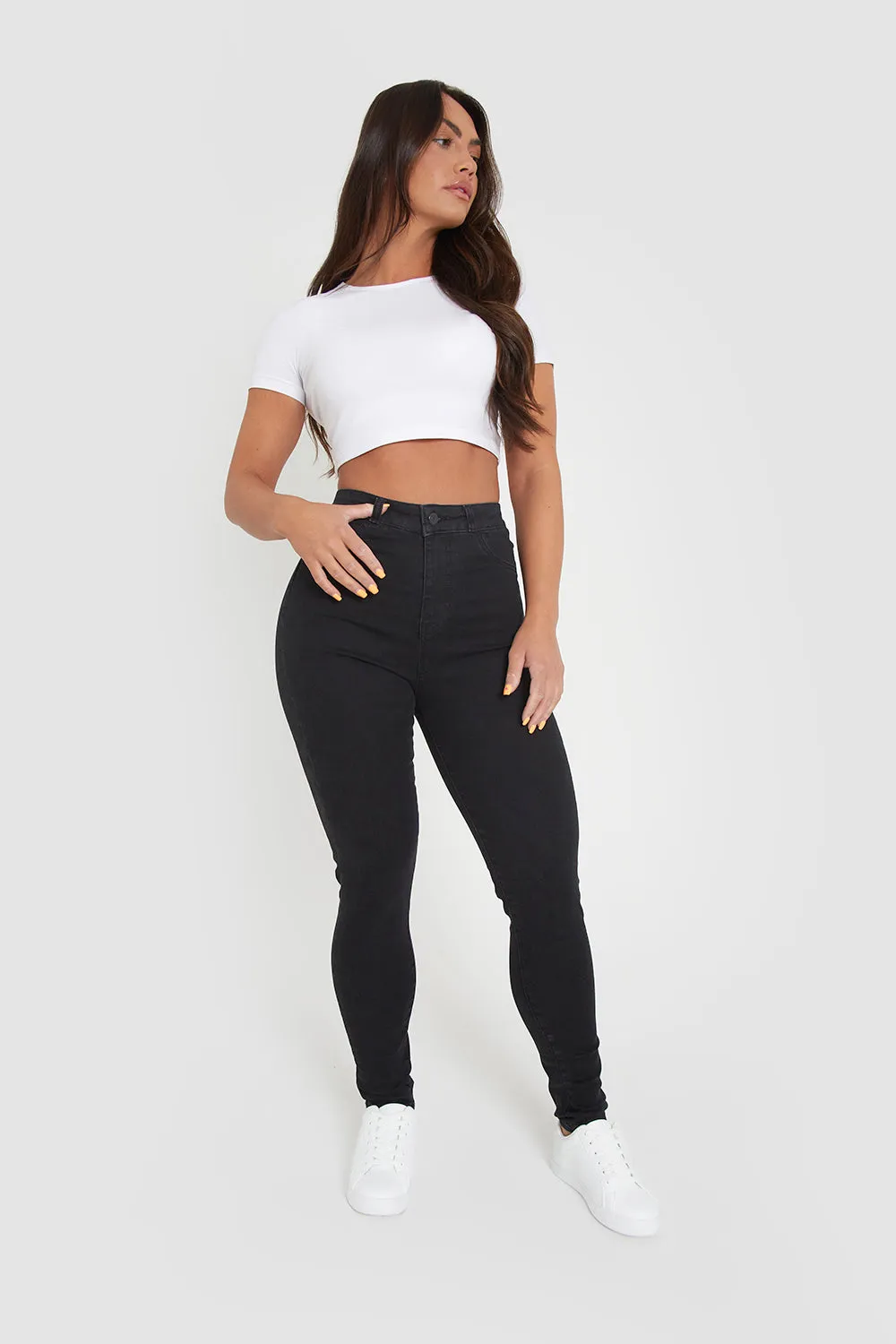 High Waisted Jeans in Black