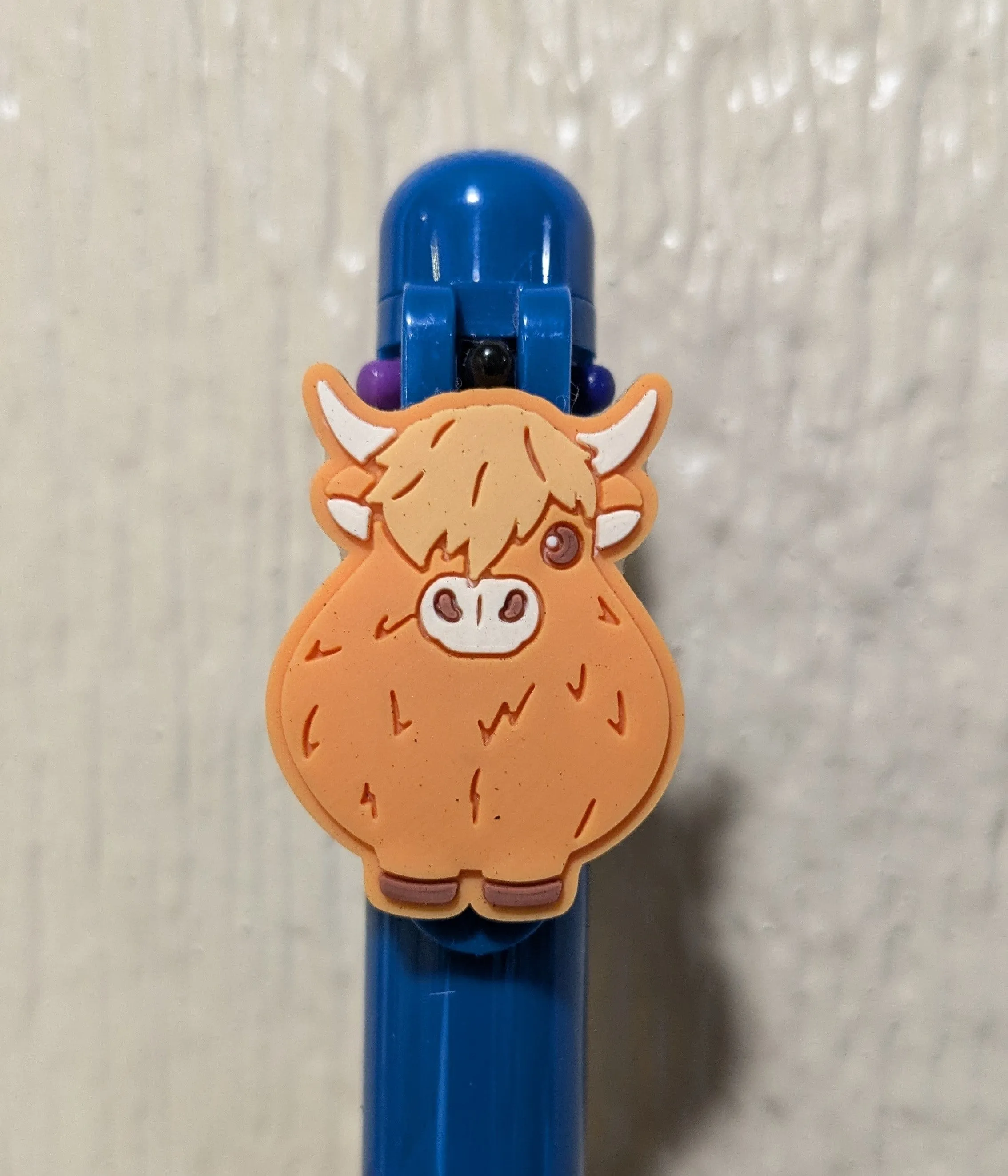 Highland Cow Multi Color Pen with Cow Charm (6 Colors)