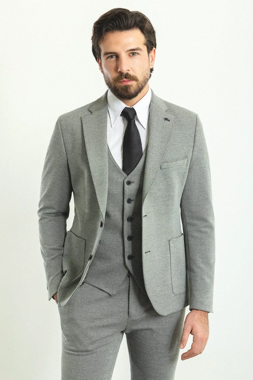 HolloMen's Gray 3-Piece Suit.