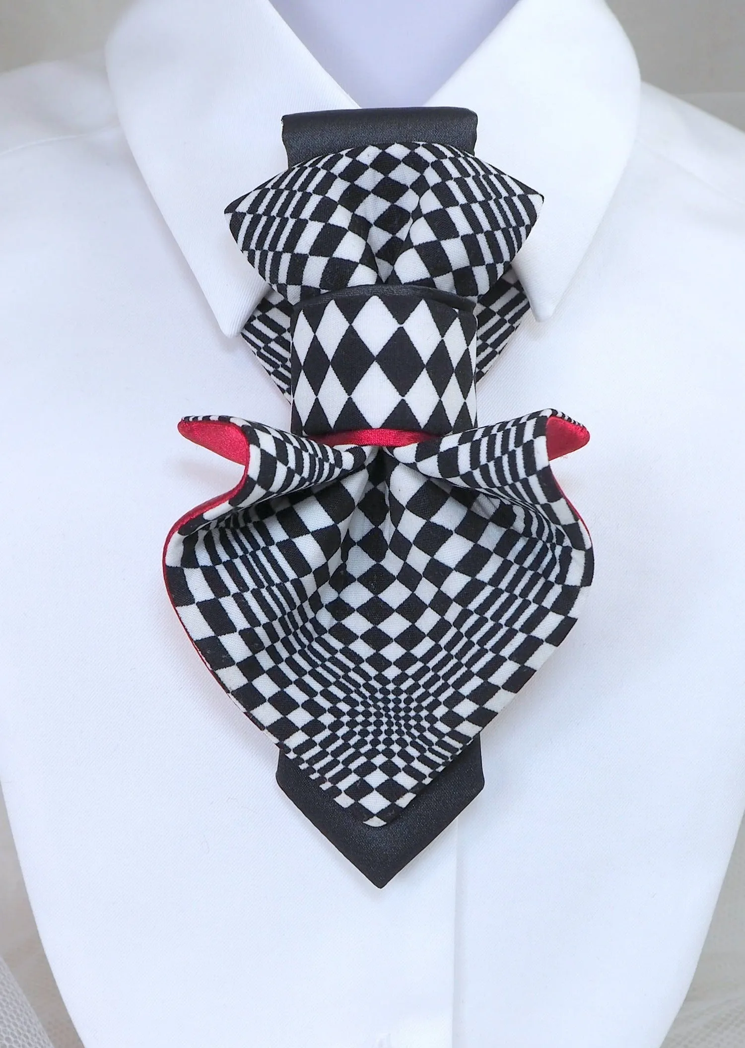 HOPPER TIE "CHESS JABOT" FOR LADIES