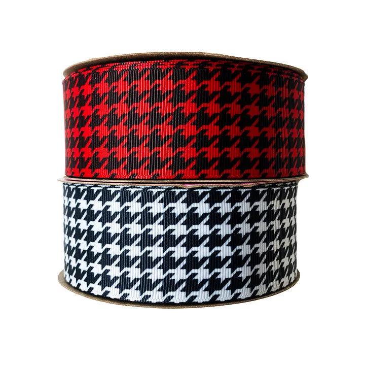 Houndstooth check ribbon in black on 1.5" white grosgrain