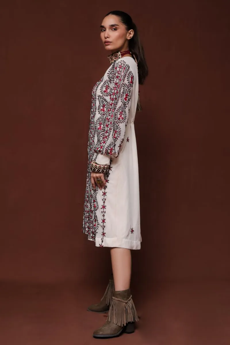 Huma Adnan - Rohal
 - White - Chiffon - 1 Piece