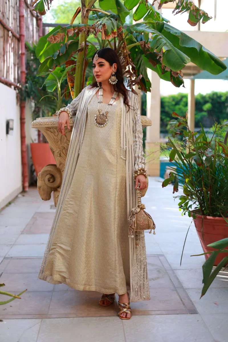 Huma Adnan - Soneri - White and Gold - Jamawar & Embroided Chiffon - 2 Piece