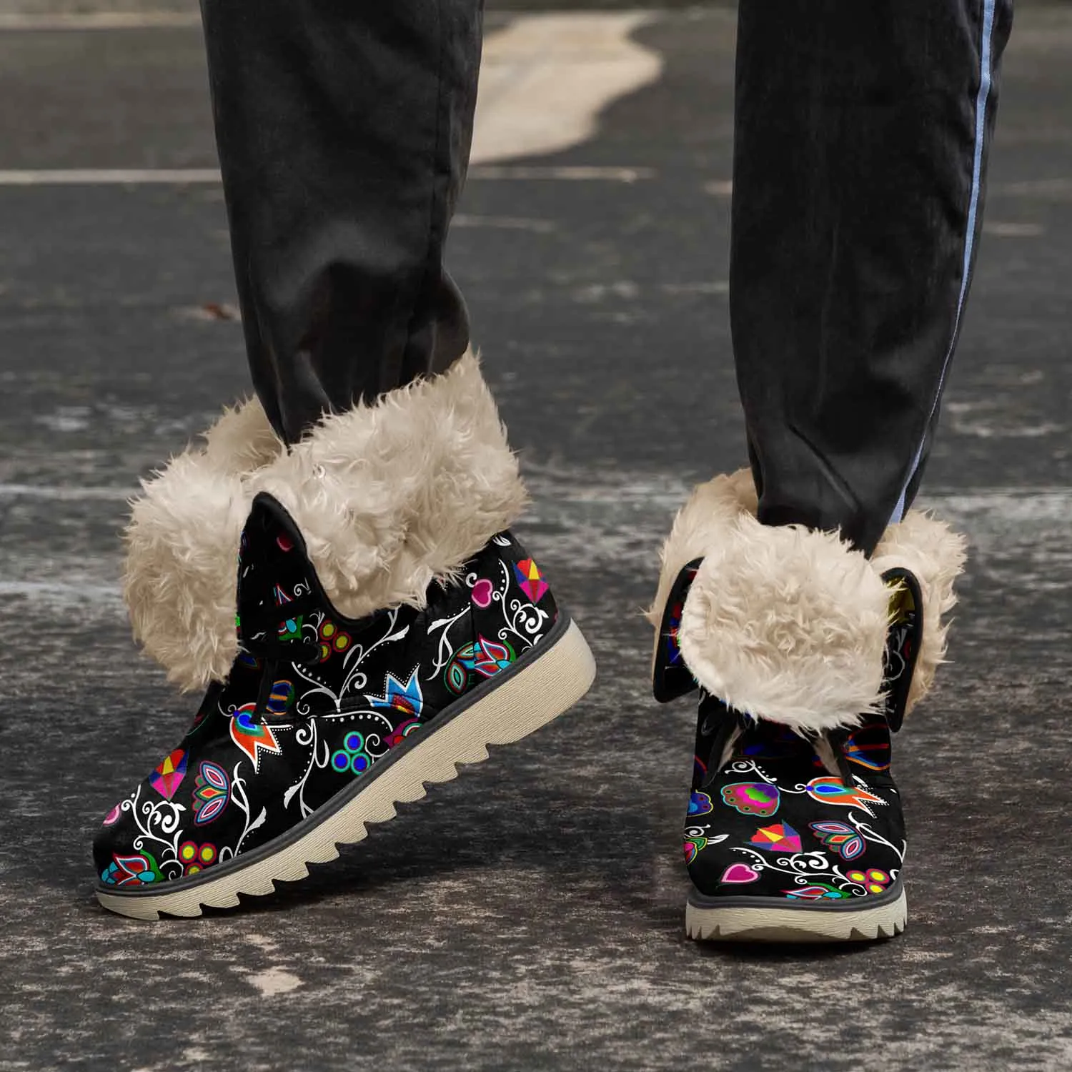 Indigenous Paisley Black Polar Winter Boots