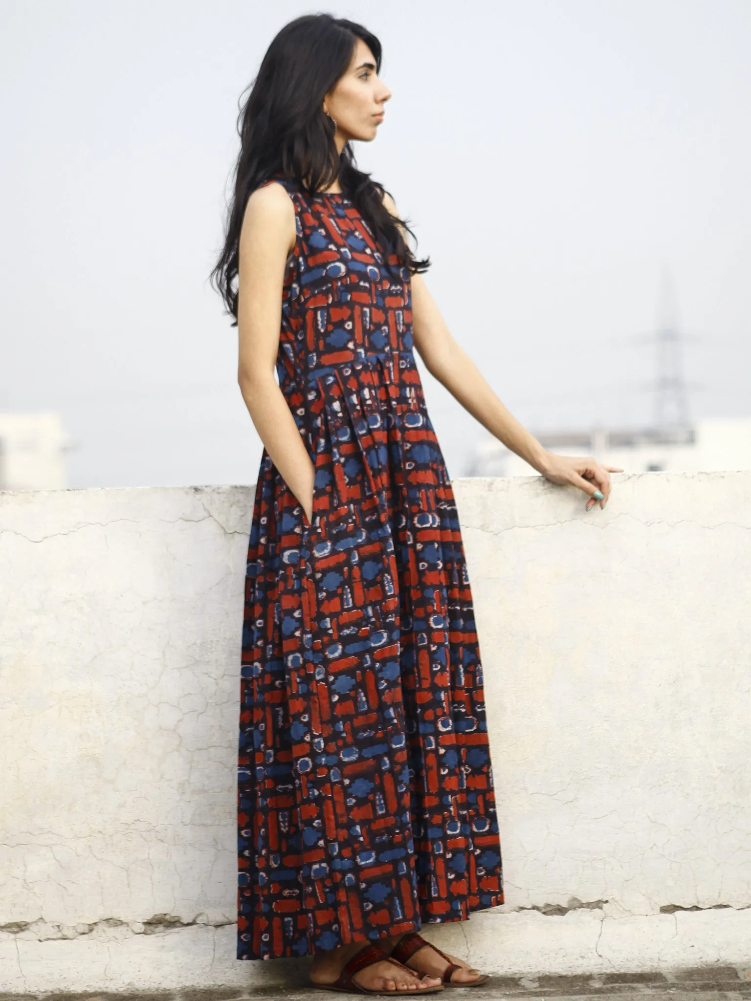 Indigo Red White Long Sleeveless Hand Block Printed Cotton Dress With Knife Pleats & Side Pockets - D32F601