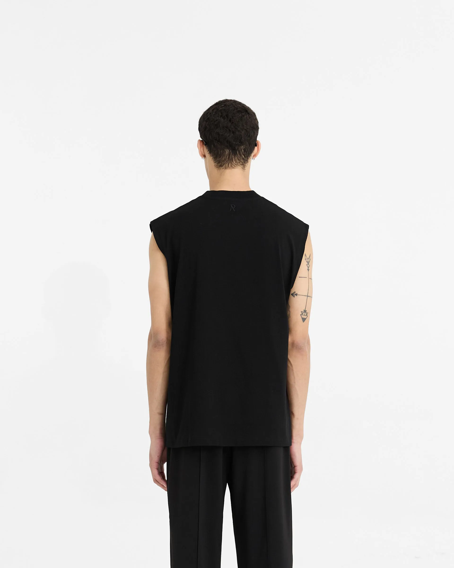 Initial Boxy Tank - Black