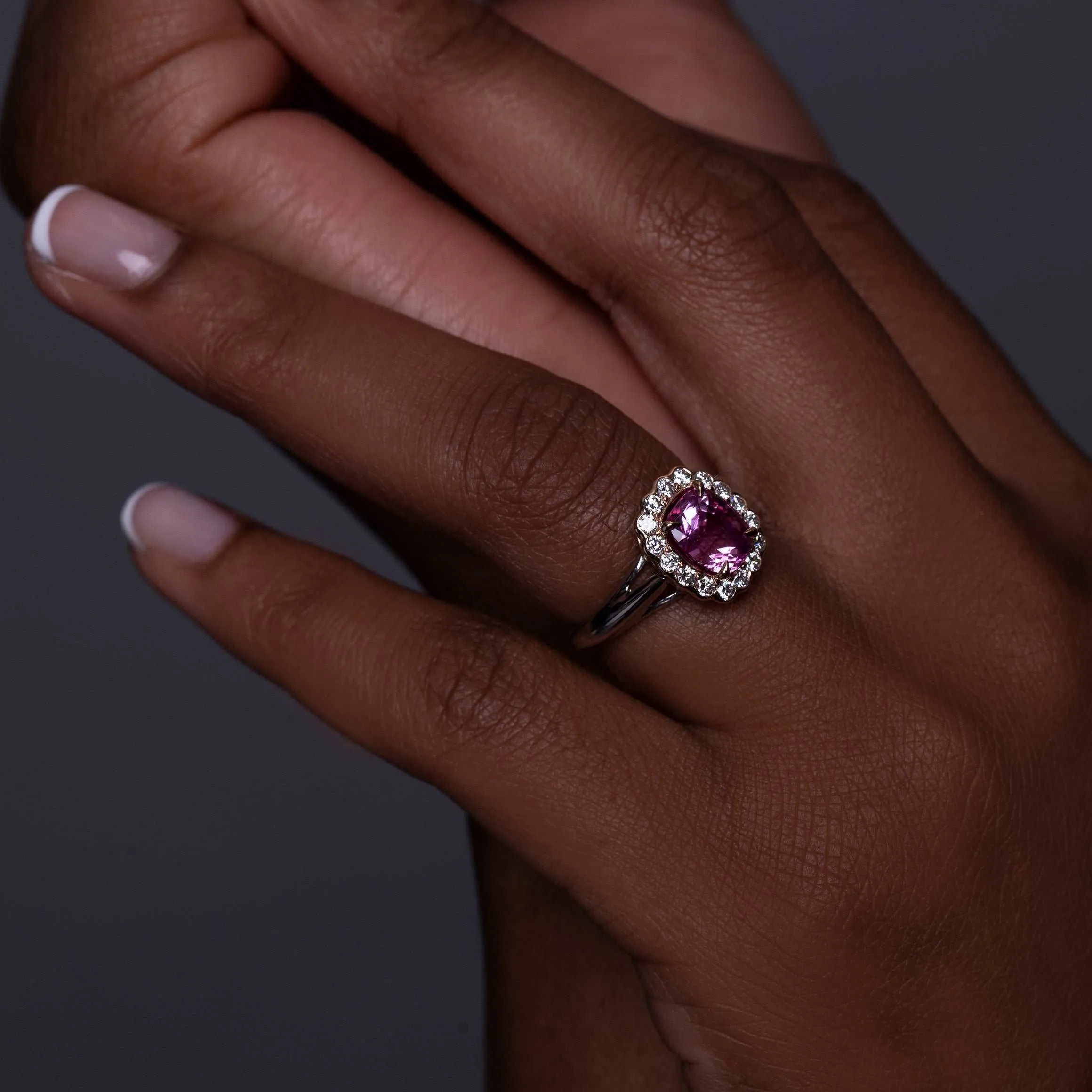 Intense Pink Sapphire & Diamonds Gold Ring