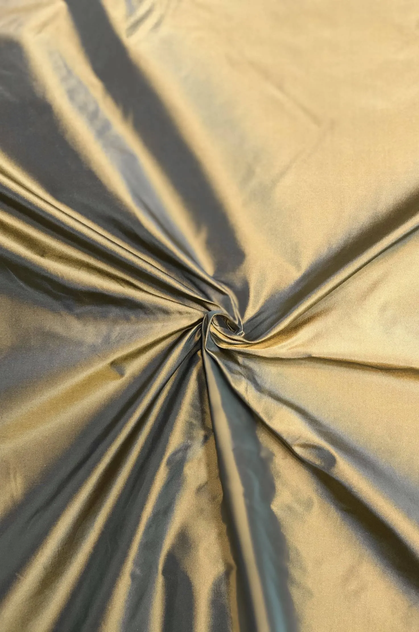 Iridescent Provincial Blue/Cadmium Yellow Taffeta Silk Fabric