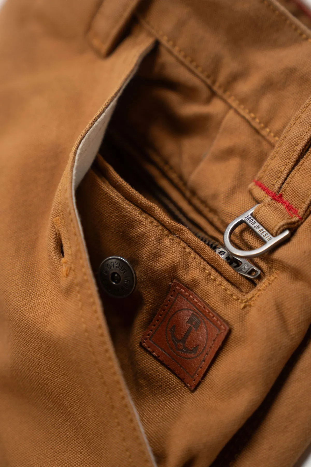 Iron And Resin - Nomad Utility Canvas Shorts in Cognac