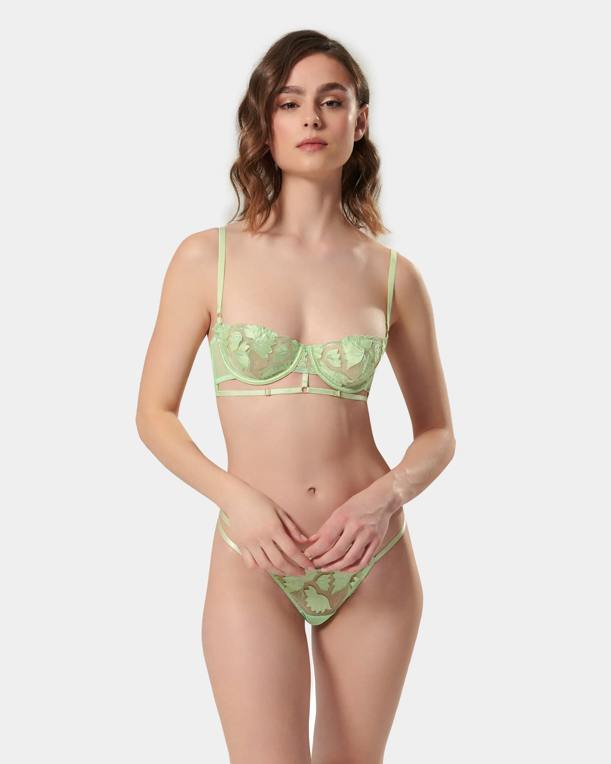 Isla Bra Green Ash