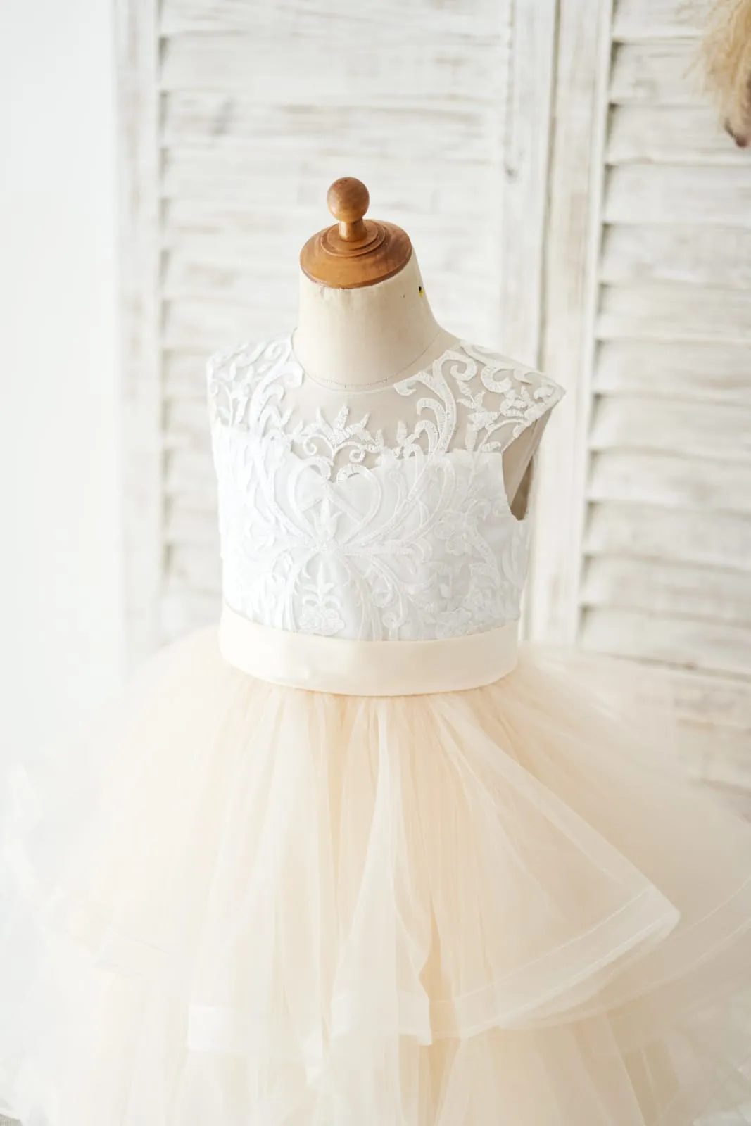 Ivory Lace Champagne Tulle Short Knee Length Wedding Flower Girl Dress