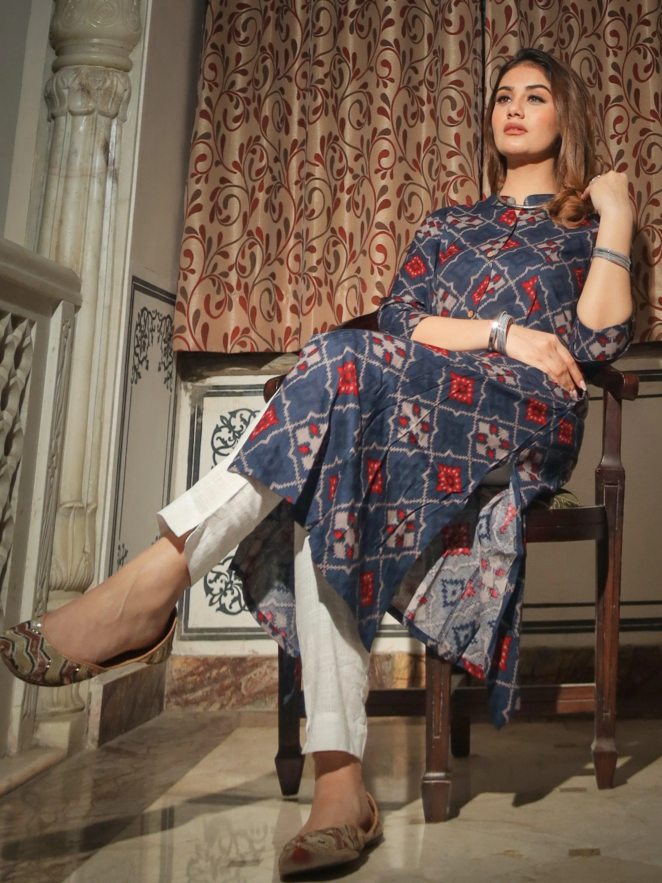 Jashvi A-Line Printed Rayon Kurta