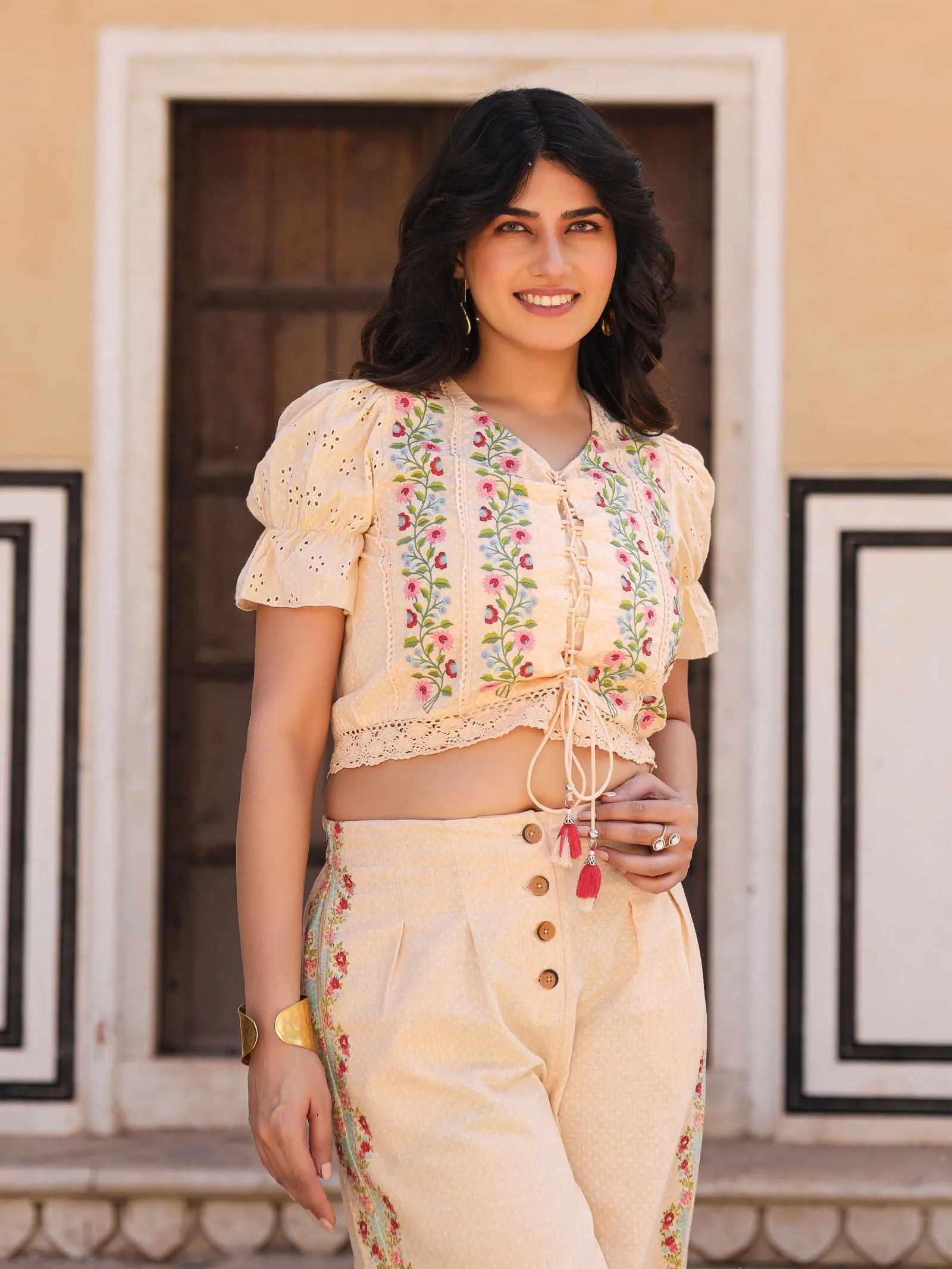 Jashvi Beige Floral Printed Pure Cotton Crop Top & Pants With Thread Work Embroidery